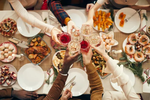 Pendant les fêtes, adoptez les gestes barrières efficaces contre les virus hivernaux